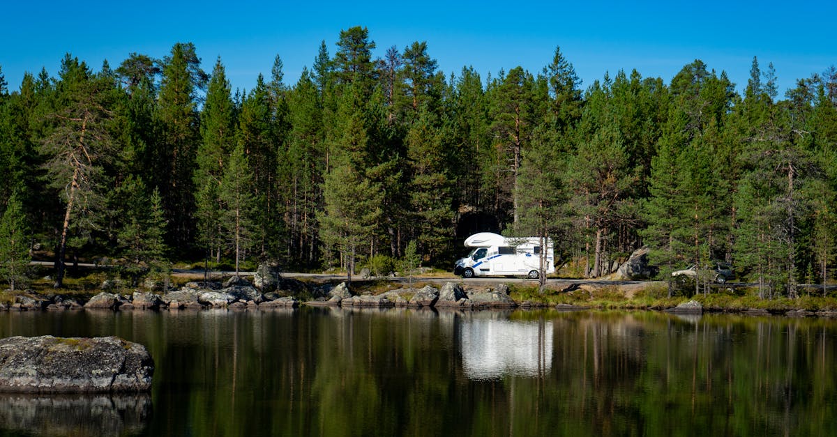 découvrez les meilleurs concessionnaires de camping-cars en france, proposant un large choix de véhicules adaptés à vos aventures sur la route. profitez de conseils d'experts et de services personnalisés pour trouver le camping-car idéal.