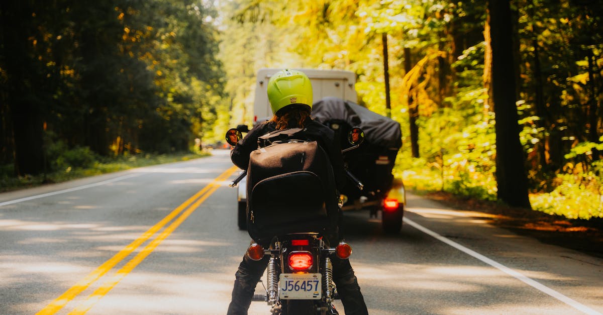 découvrez notre autocollant d'assurance moto, un accessoire essentiel pour afficher votre couverture d'assurance et garantir votre tranquillité d'esprit sur la route. pratique et esthétique, il assure la conformité tout en ajoutant une touche de style à votre véhicule.