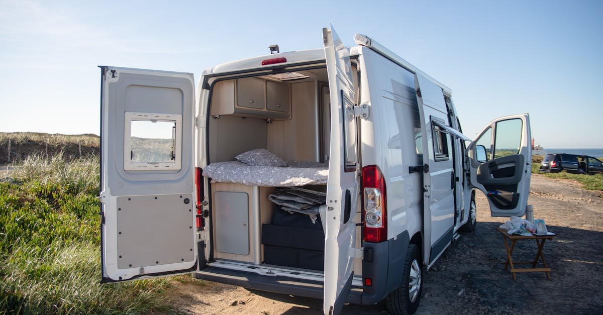 découvrez les meilleurs revendeurs de camping-cars. profitez d'une large sélection de modèles, de conseils d'experts et de services après-vente de qualité pour réaliser votre rêve de voyage en motorhome.