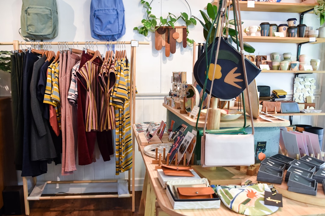 découvrez notre entreprise locale dédiée à fournir des produits et services de qualité à la communauté. soutenez les talents et l'économie de votre région tout en bénéficiant d'une expérience client personnalisée et authentique.